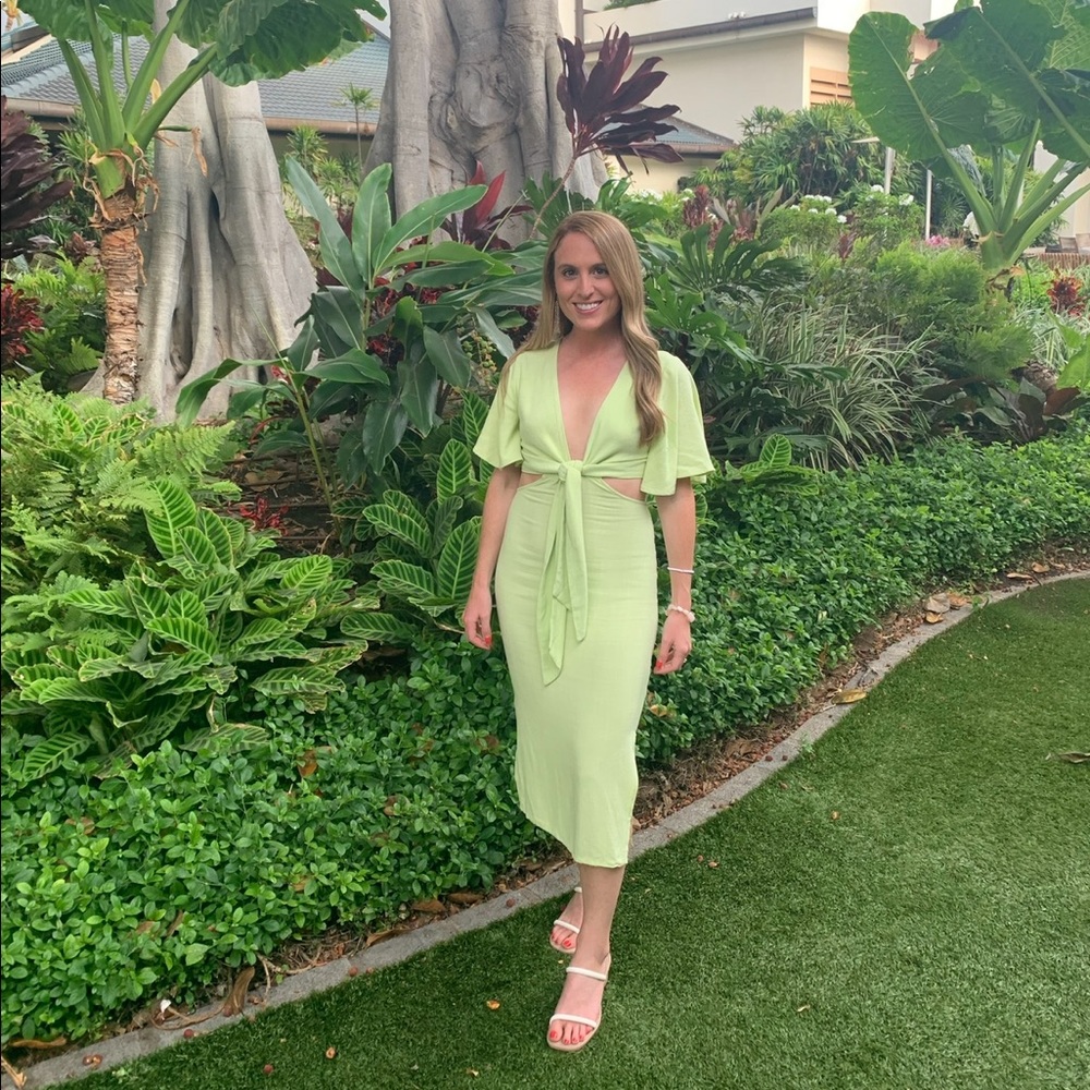 Lulus Vacation Green Cut Out Midi Dress